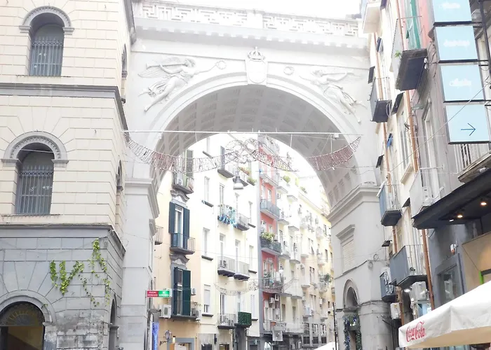 Piacevole Chiaia